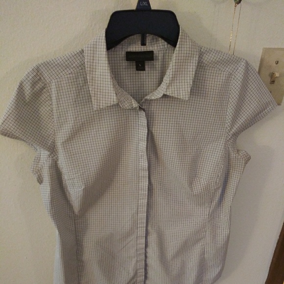 Blouse. Bundle and save more! - Picture 1 of 4